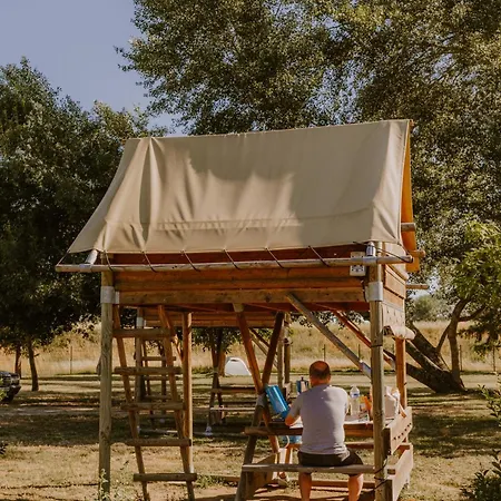 Camping Onlycamp Le Sabot Azay-le-Rideau Exterior photo